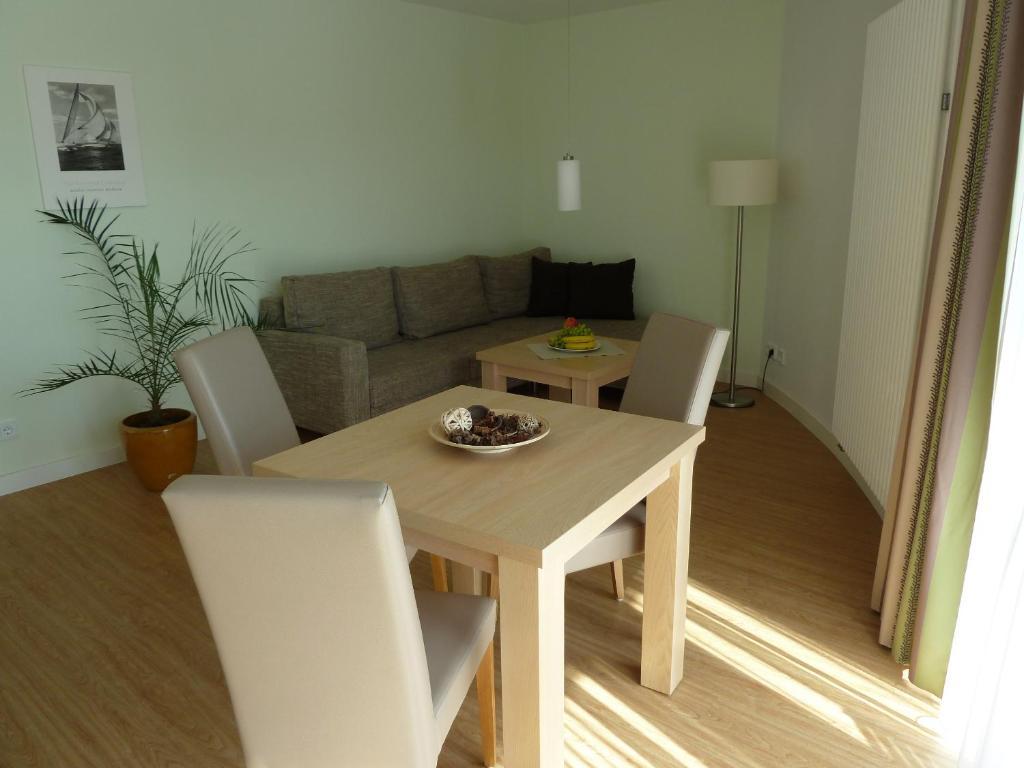 Hotel Goor Und Apartmenthaus Lauterbach  Bagian luar foto