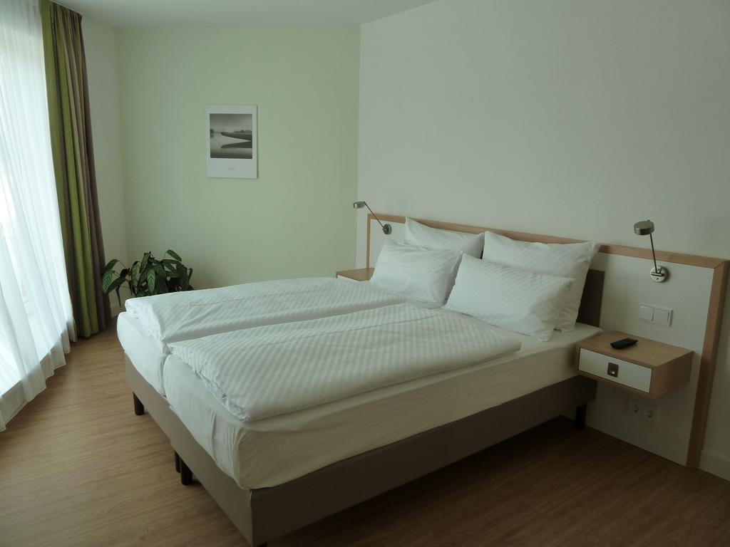 Hotel Goor Und Apartmenthaus Lauterbach  Bagian luar foto